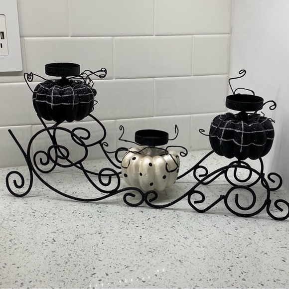 Pier 1 Halloween Pumpkin & Spider Centerpiece Candle Holder - Picture 6 of 7